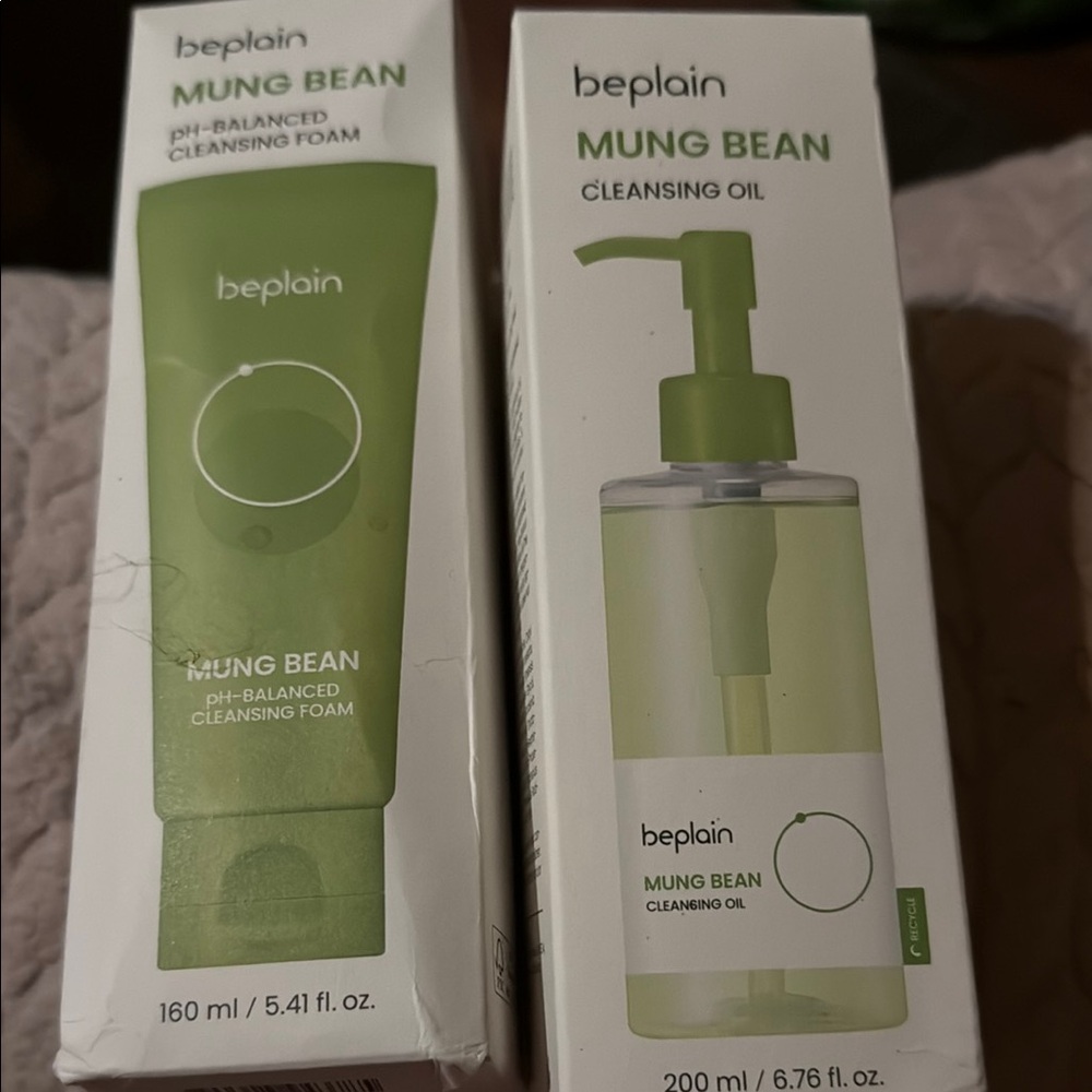 Mung Bean Cleansing Foam and Oil Set - Green